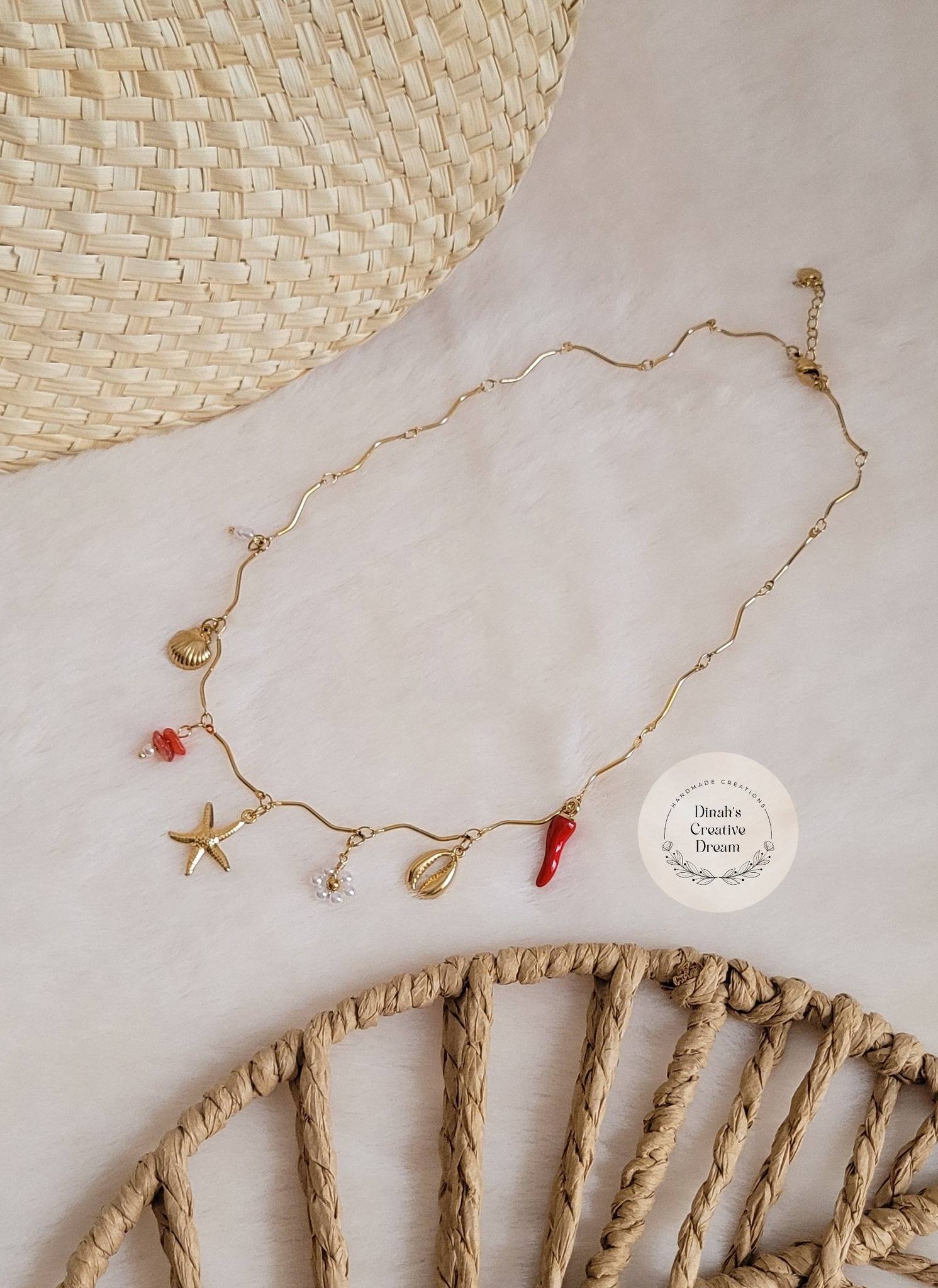 Collier à breloques 1